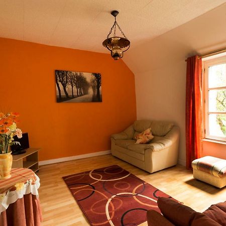 La Butte De L'Esperance Apartment Renaze Ngoại thất bức ảnh