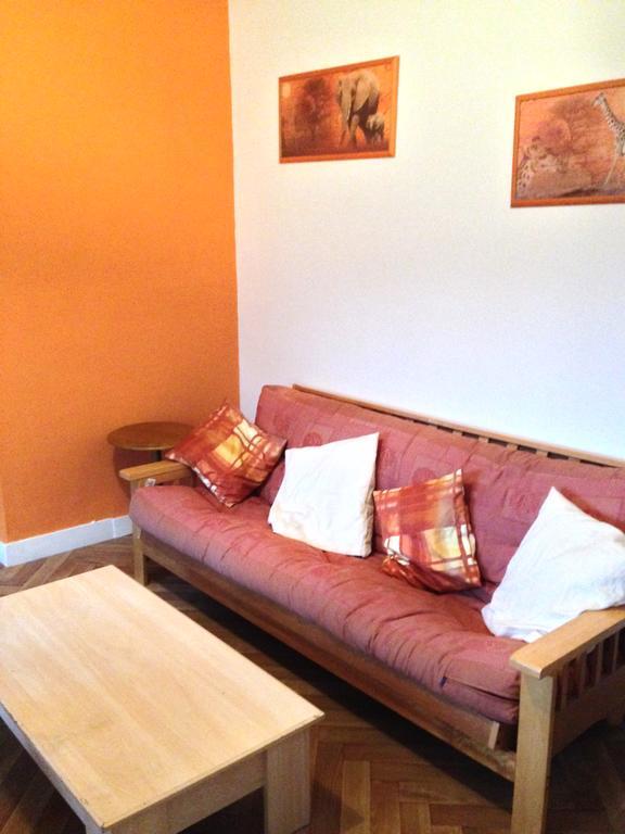 La Butte De L'Esperance Apartment Renaze Ngoại thất bức ảnh